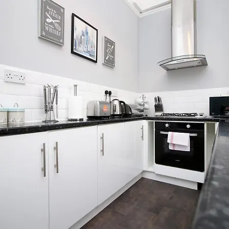 Sleek And Stylish 2 Bed In Clifton - Garden Apartment Bristol Exterior photo