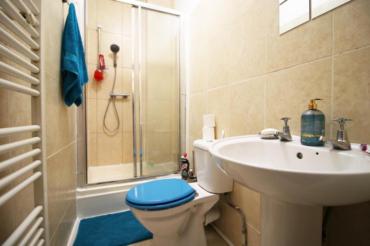 Sleek And Stylish 2 Bed In Clifton - Garden * Bristol