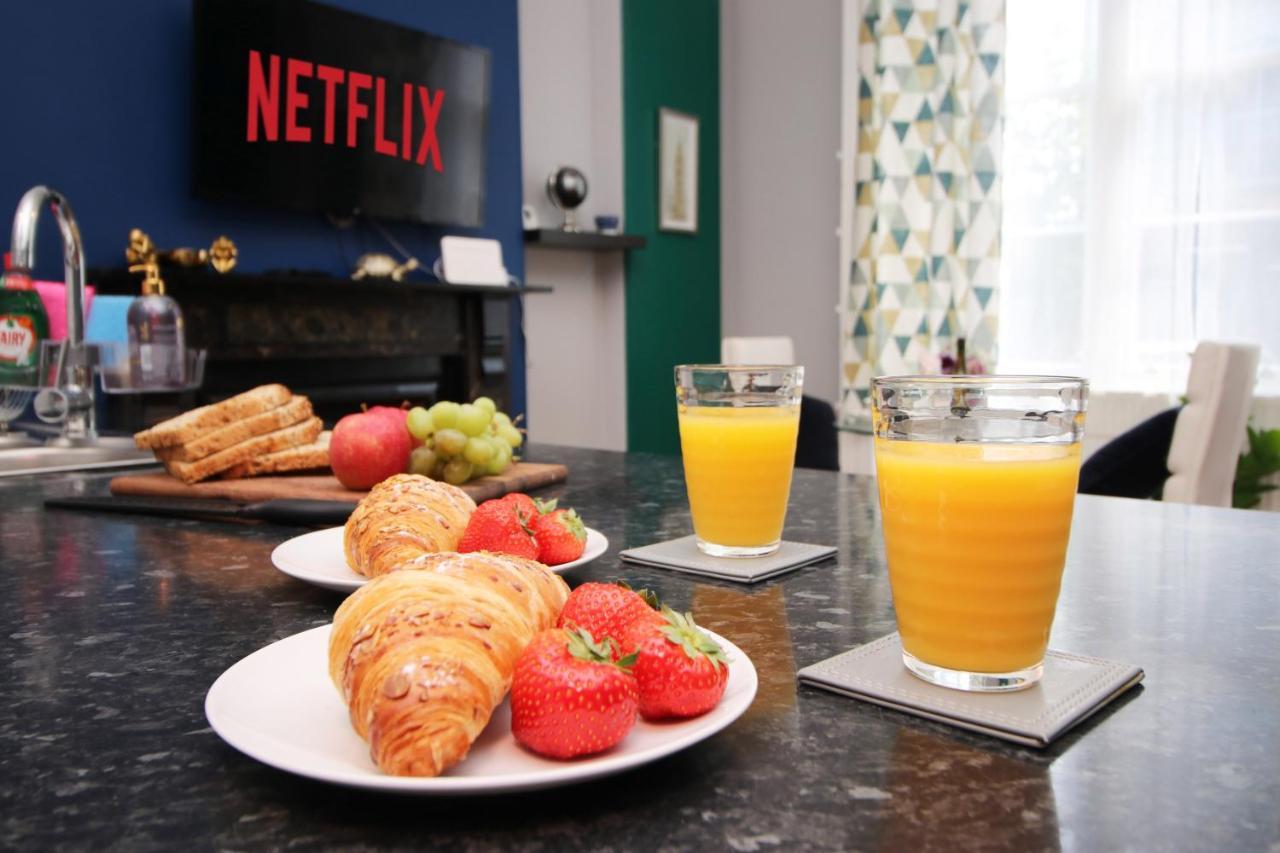 Apartment Sleek And Stylish 2 Bed In Clifton - Garden *